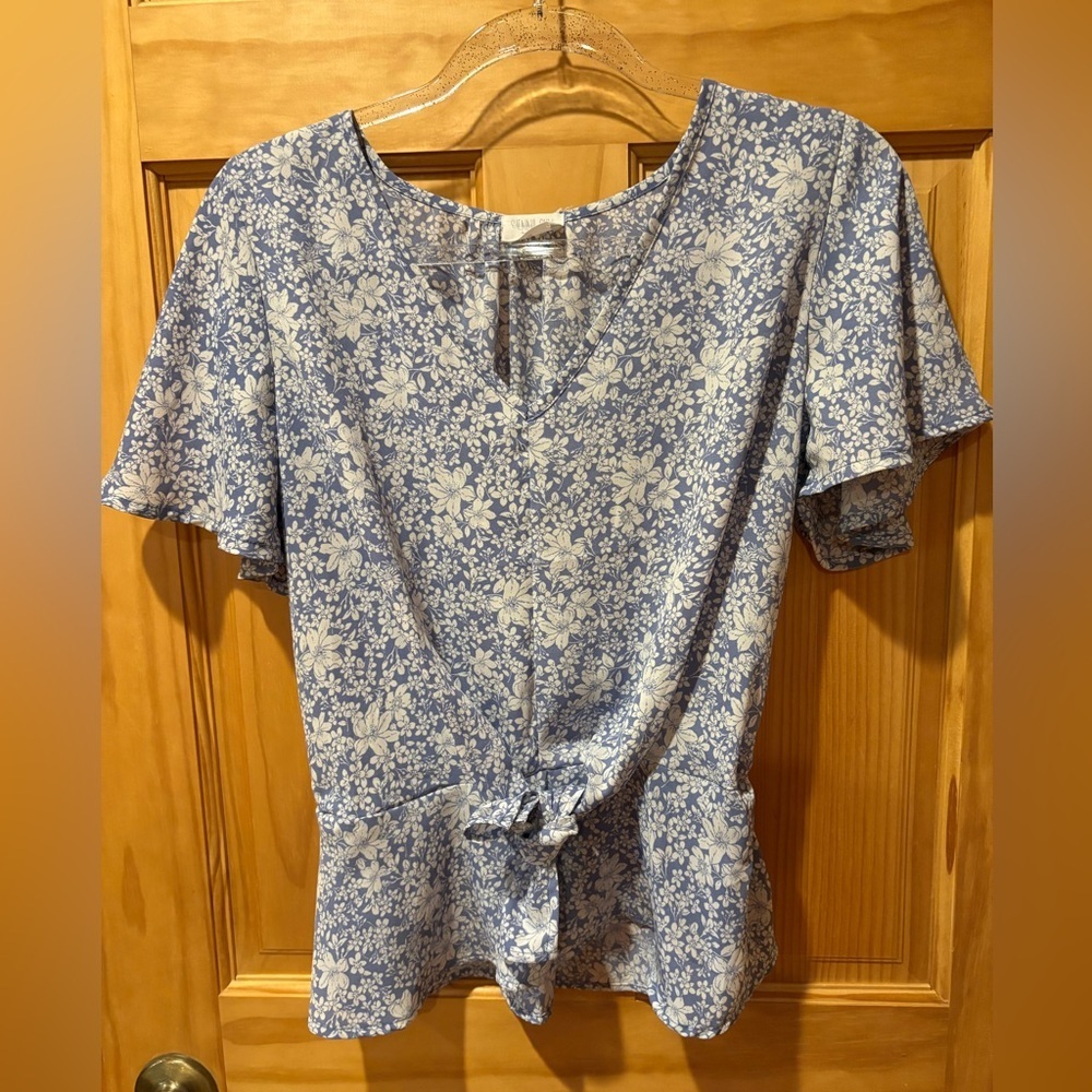 Sienna Sky floral print blouse women’s M